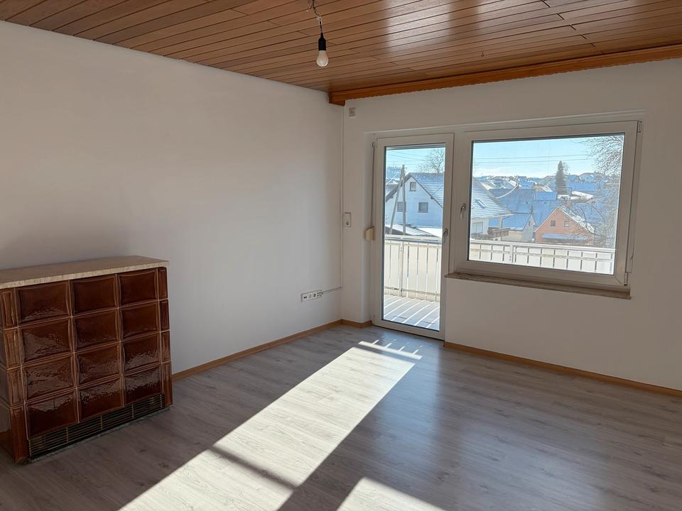 Thumbnail-4,5 Zimmer Wohnung in Dunningen- Seedorf