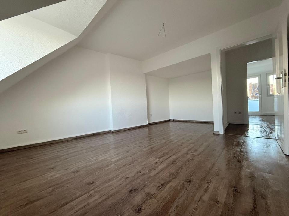 Thumbnail-Toplage-2-Zi.-DG-Whg. mit Balkon, Lange Str. 21, Do