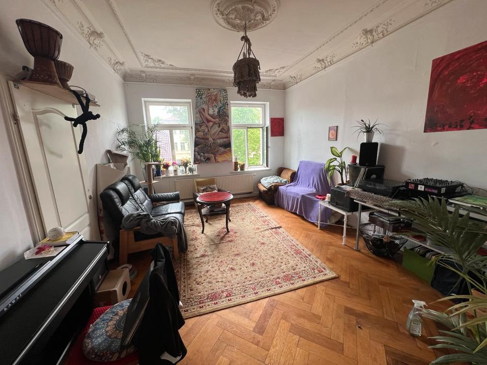 Thumbnail-Große WohnungZimmer zu Vermieten für WGT