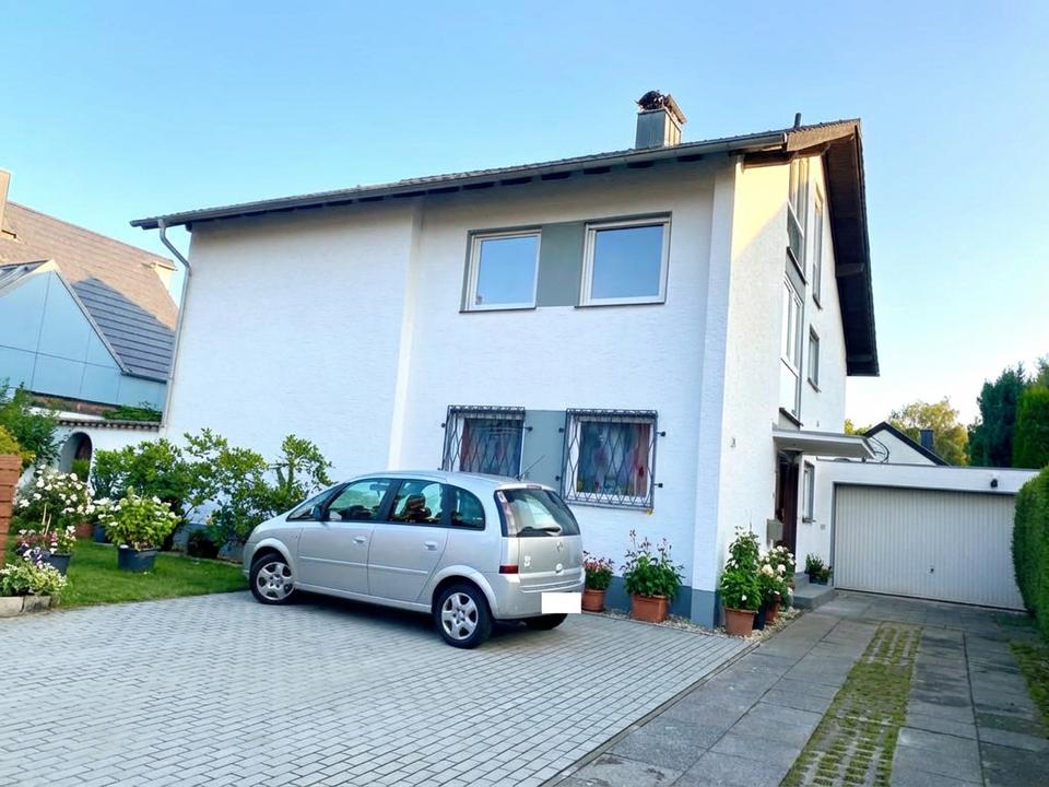 Thumbnail-**Bonn-Niederholtorf: Schicke 2 Zimmer Dachgeschosswohnung**