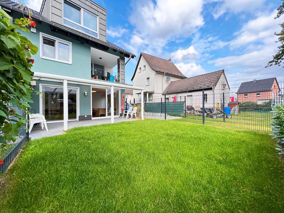 Thumbnail-Modern. Offen. Geborgen. Neuwertige 2-Zimmer-Erdgeschosswohnung mit Terrasse & Garten in Niederkassel