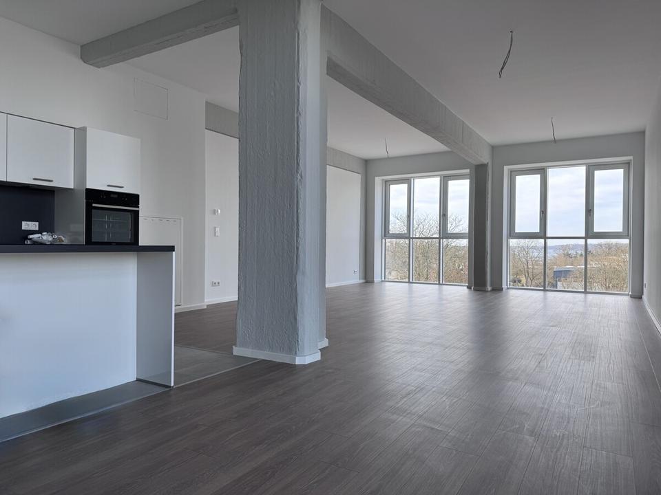 Thumbnail-Erstbezug im Industriedenkmal! 3-Zimmer-Superior-Loft in Seenähe