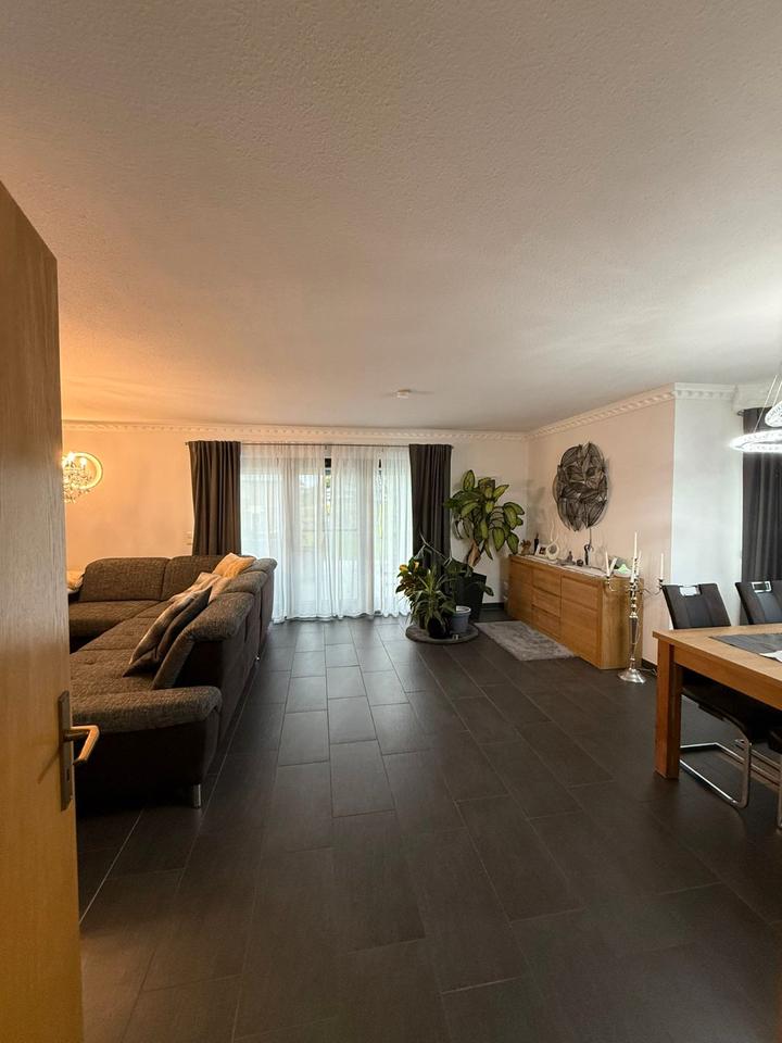 Thumbnail-Wohnung mit 170 m² Wohnfläche, Terrasse & 500 m² Garten
