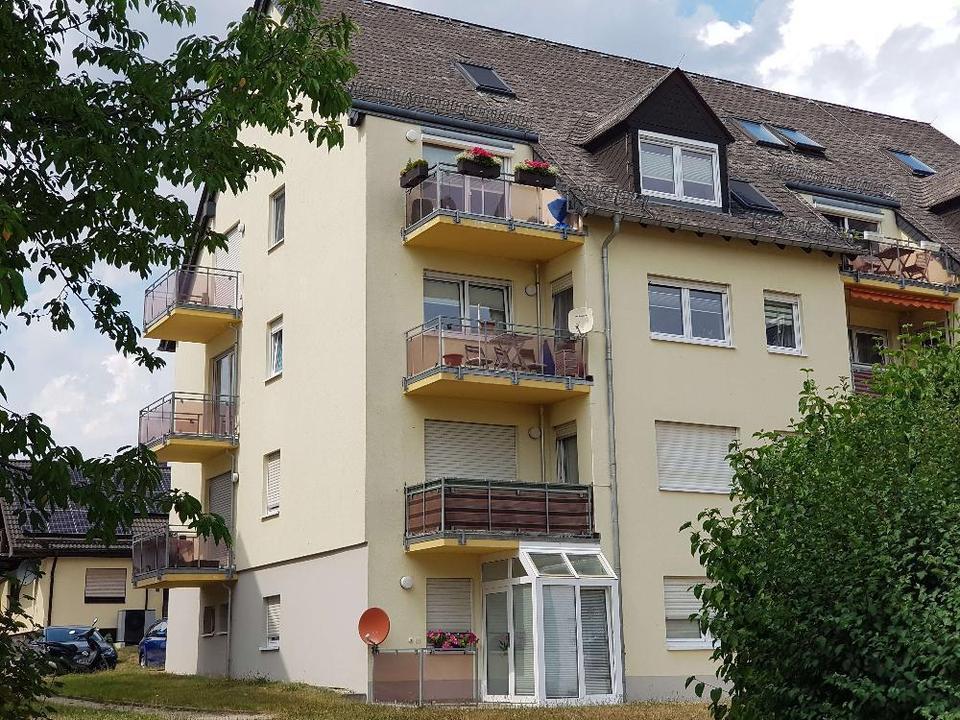 Thumbnail-Ihr neues Zuhause: 2-Zimmer-Wohnung mit Balkon und optionaler Einbauküche in Hartenstein