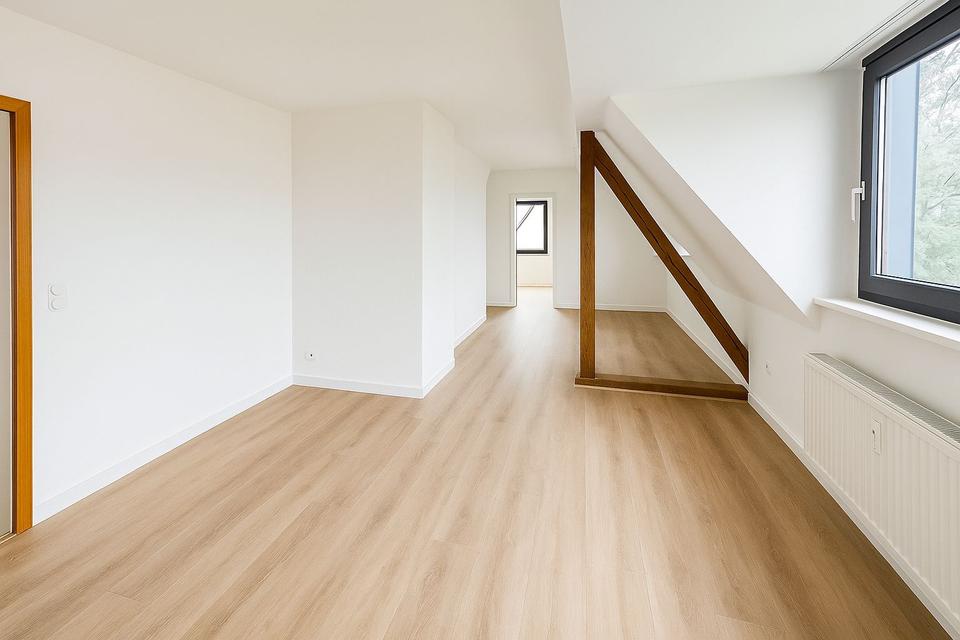 Thumbnail-Renovierte 4,5-Zimmer Wohnung im Dachgeschoss