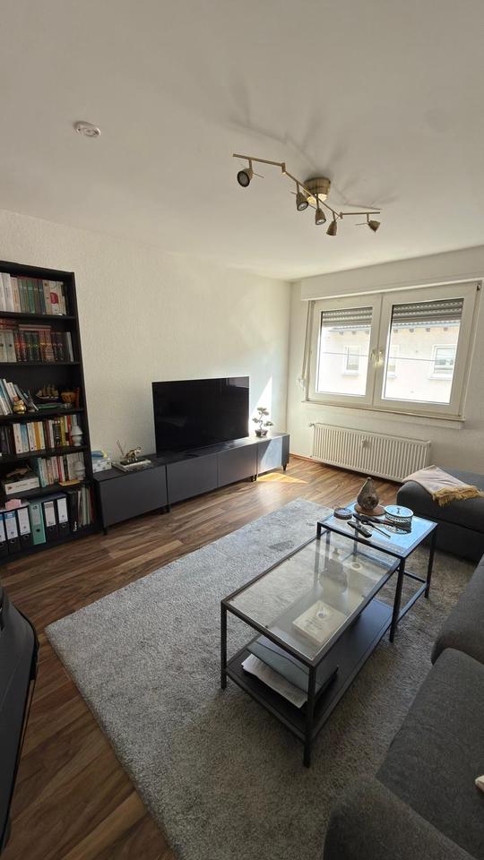 Thumbnail-Zentrumsnahe 2-Zimmer-Dachgeschosswohnung mit EBK in Troisdorf