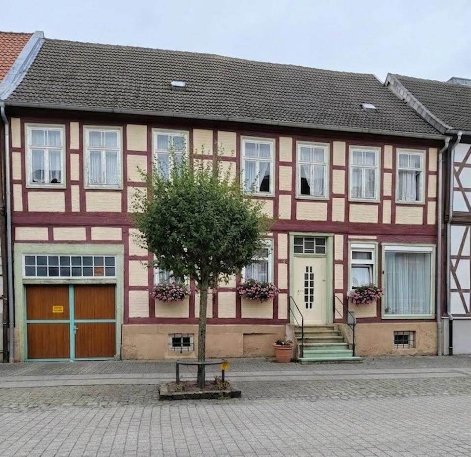 Thumbnail-Viel Platz für Visionäre: 2-FH Calvörde nur 39.500 € von privat