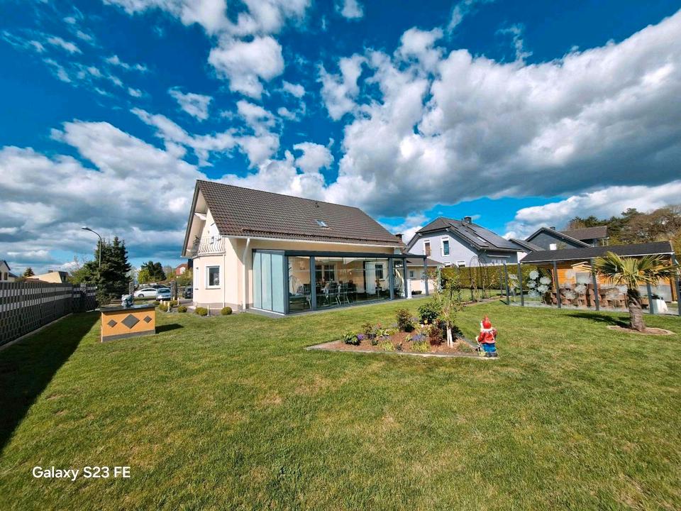 Thumbnail-Einfamilienhaus mit Wintergarten PROVISIONSFREI