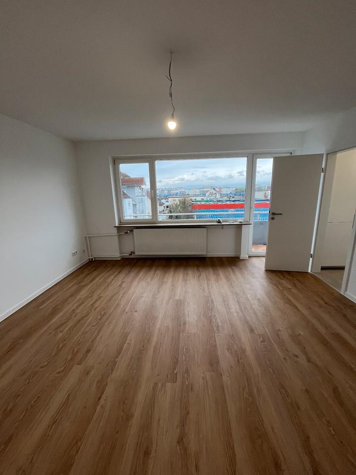 Thumbnail-Neuwertige 1 Zimmer Wohnung mit Balkon und Pantryküche