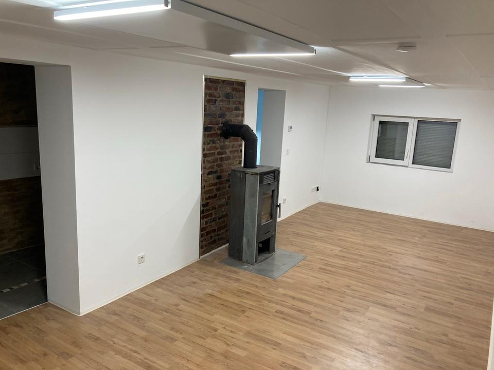 Thumbnail-Doppelhaushälfte mit Terasse