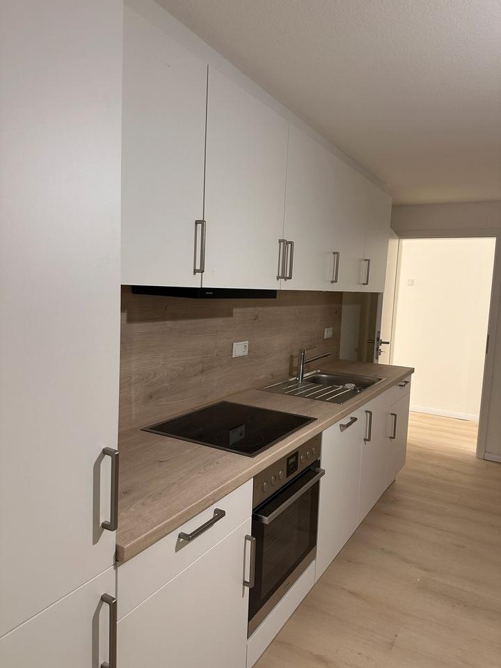 Thumbnail-Frisch sanierte Wohnung auf Resthof zu vermieten