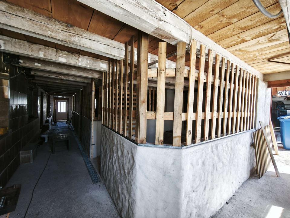 Thumbnail-Abstellflächen_Ersatzteile_Überdacht_Abschließen_SelfStorage_Lagerflächen_Keller_Privatraum