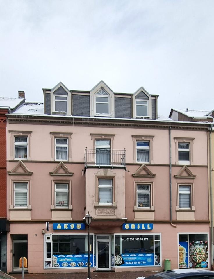 Thumbnail-Renovierte Wohnung mit Dachterrasse