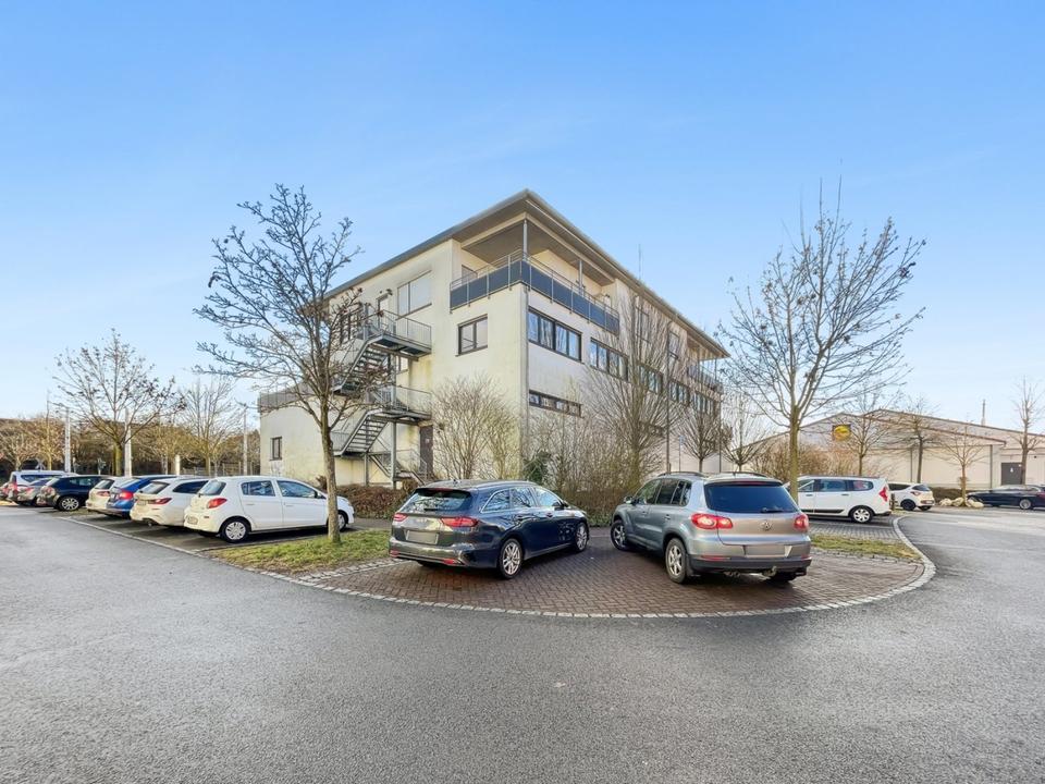 Thumbnail-Moderne 2‑Zimmer‑Wohnung mit XXL‑Balkon, Aufzug & Stellplatz