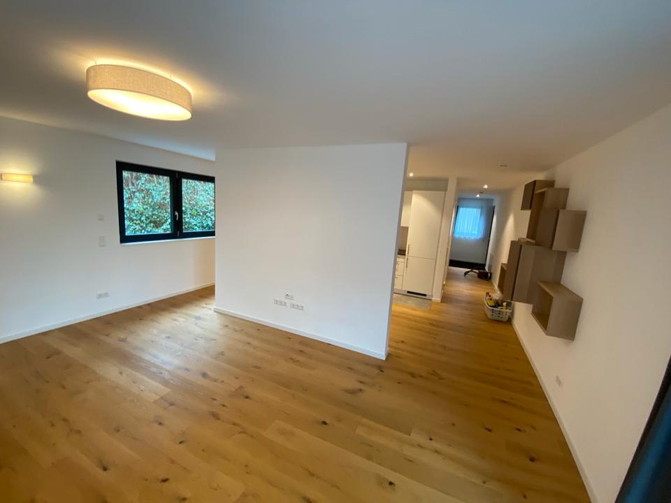 Thumbnail-Moderne 2-Zimmer Wohnung im 1. OG + TG-Stellplatz