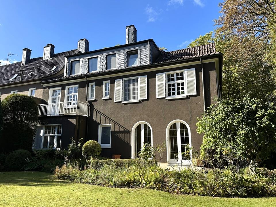 Thumbnail-Einzigartiges Mietangebot: Historische Villa mit großem Garten | ca. 310 m² Wohnfläche