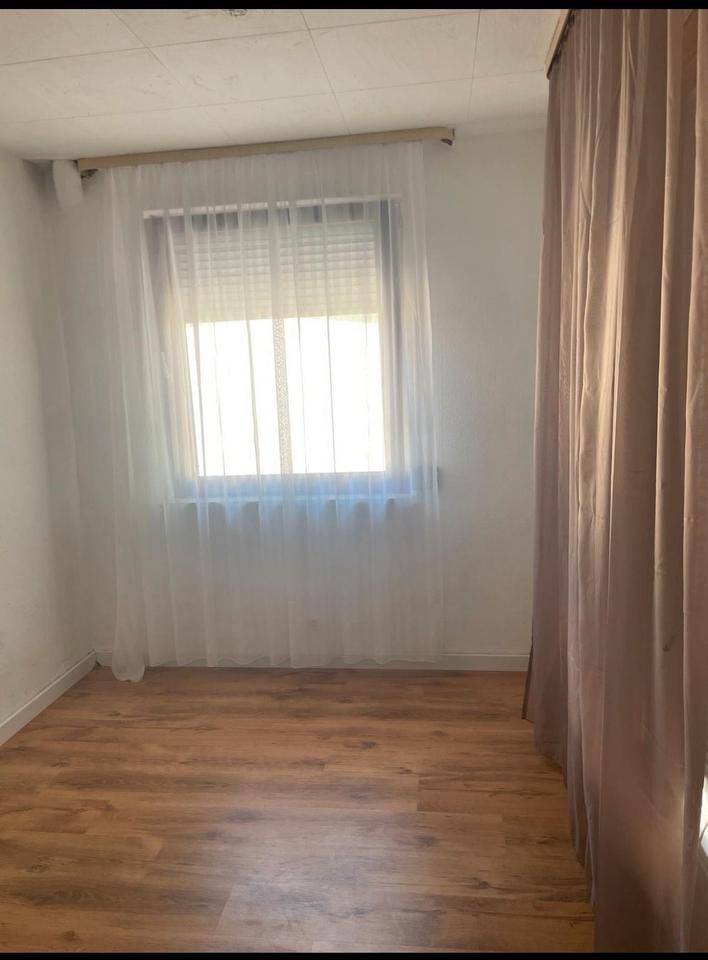 Thumbnail-Wg Zimmer 12 qm mit Balkon