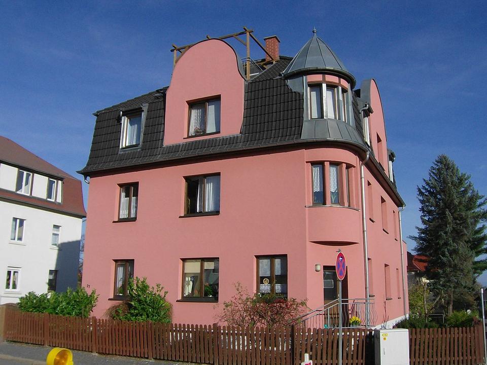 Thumbnail-Freistehendes Mehrfamilien-Zins-Mietshaus in bester Lage