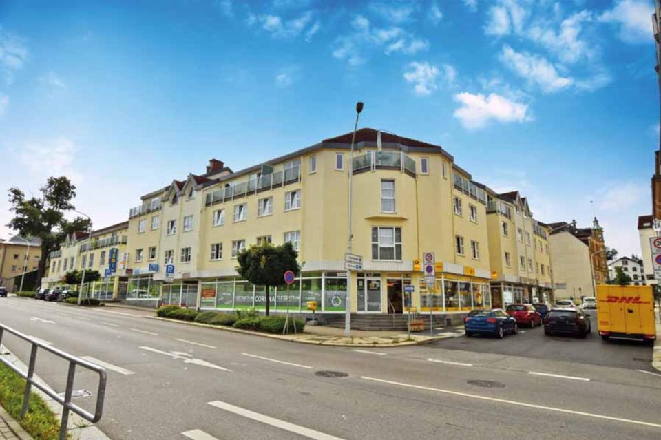 Thumbnail-Schöne BüroPraxis-Fläche im EKZ Stadthaus