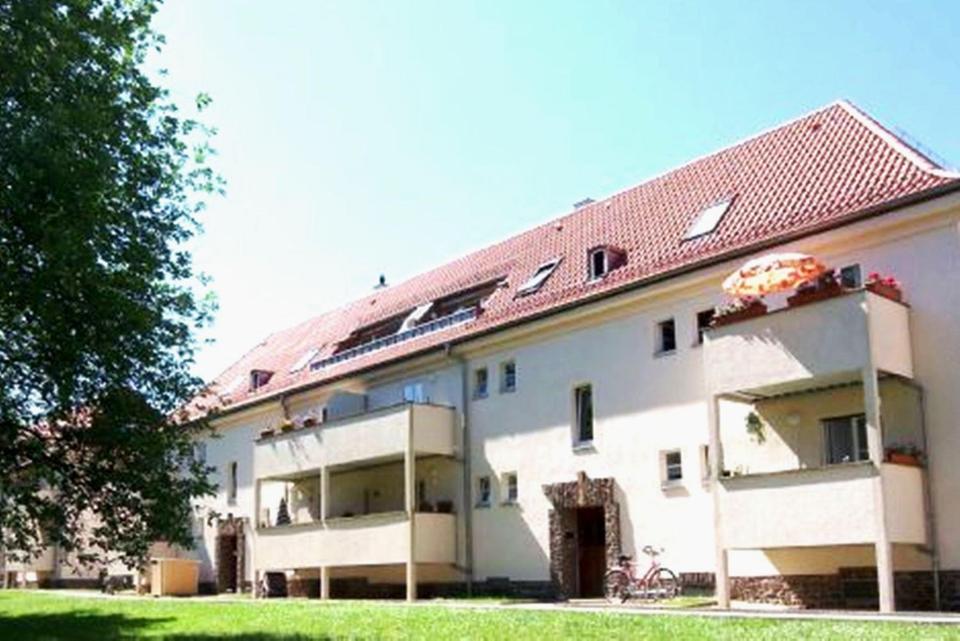 Thumbnail-Schöne 3 Raum Wohnung mit Tageslicht Bad und Balkon