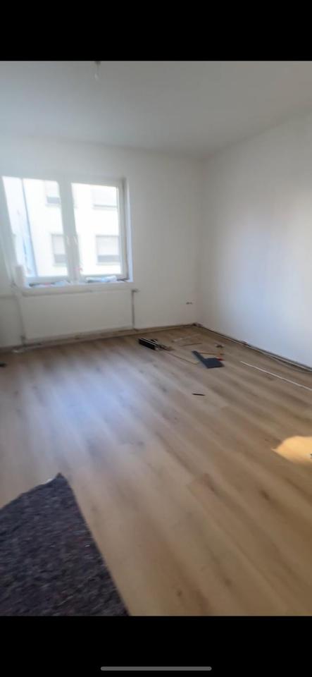 Thumbnail-Sanierte 2-ZBK mit Balkon & EBK, citynah