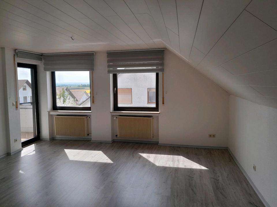 Thumbnail-Dachgeschoss Wohnung, Warmmiete,