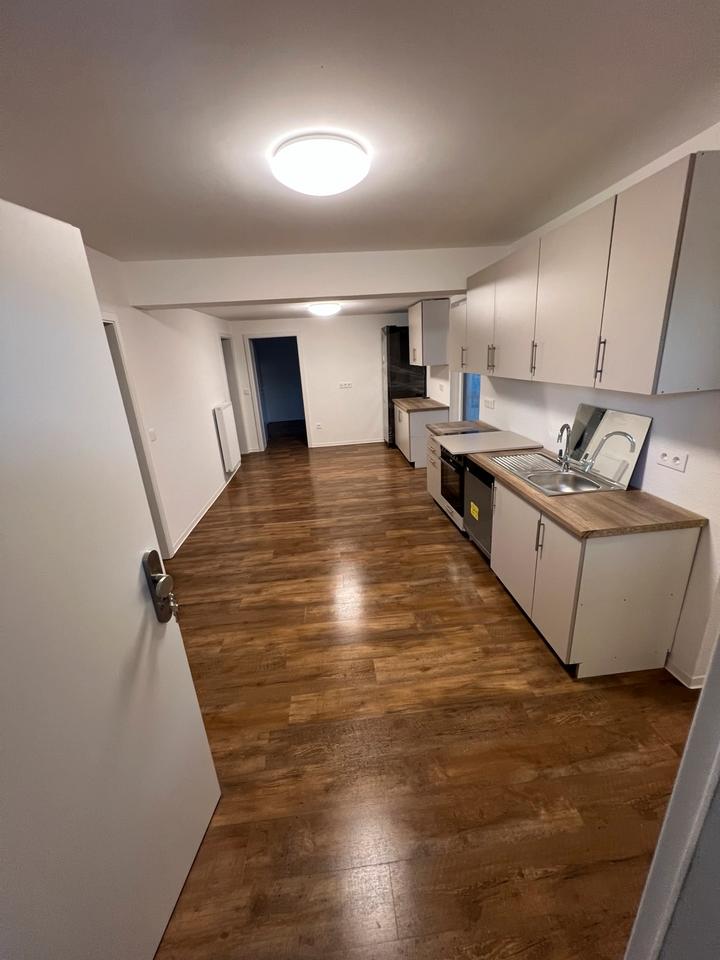 Thumbnail-Geräumige 6-Zimmer-Wohnung in Pfungstadt