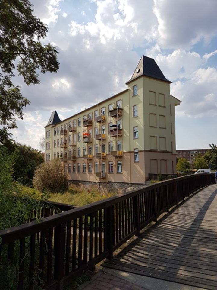 Thumbnail-Große Wohnung mit Balkon und Aufzug