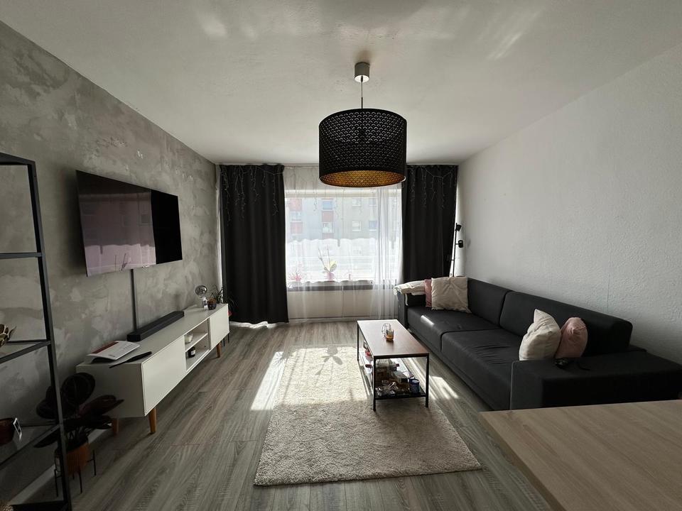 Thumbnail-Stilvolle 3-Zimmer Wohnung mit Balkon in ruhiger Lage zu verm