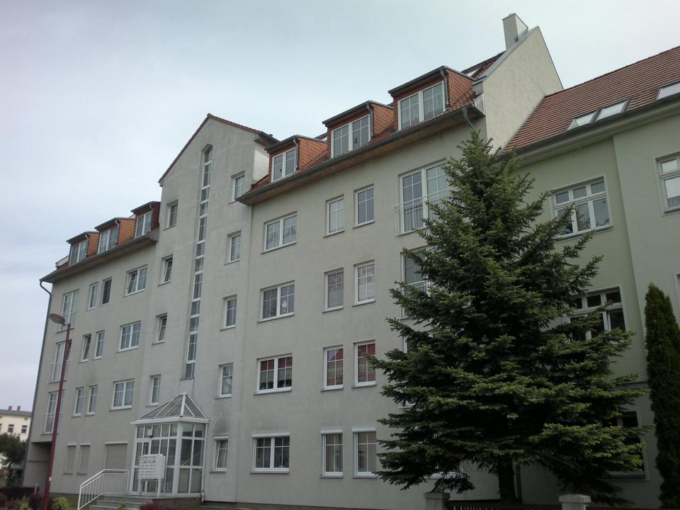 Thumbnail-3-Zim.-Whg mit Terrasse, evtl. mit Küche, 