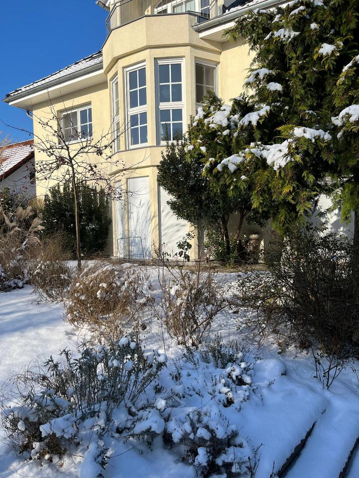 Thumbnail-Drei-Raum-Wohnung im Grünen