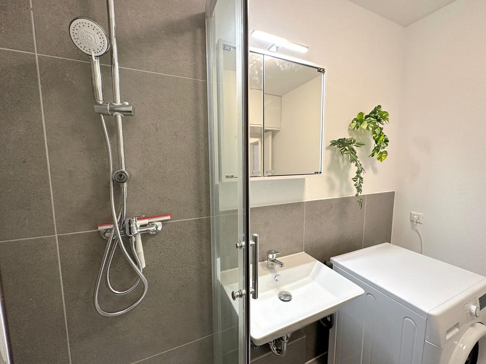 Thumbnail-Letztes freies Zimmer in moderner Mädels-WG !!!