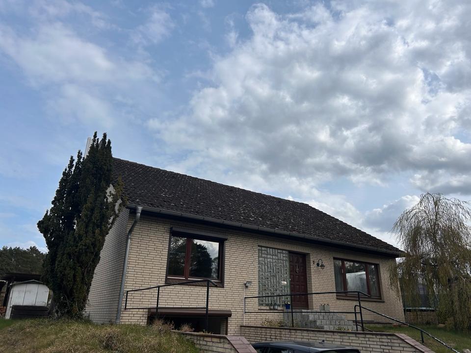 Thumbnail-Einfamilienhaus mit Ausbaufähigen Dachboden