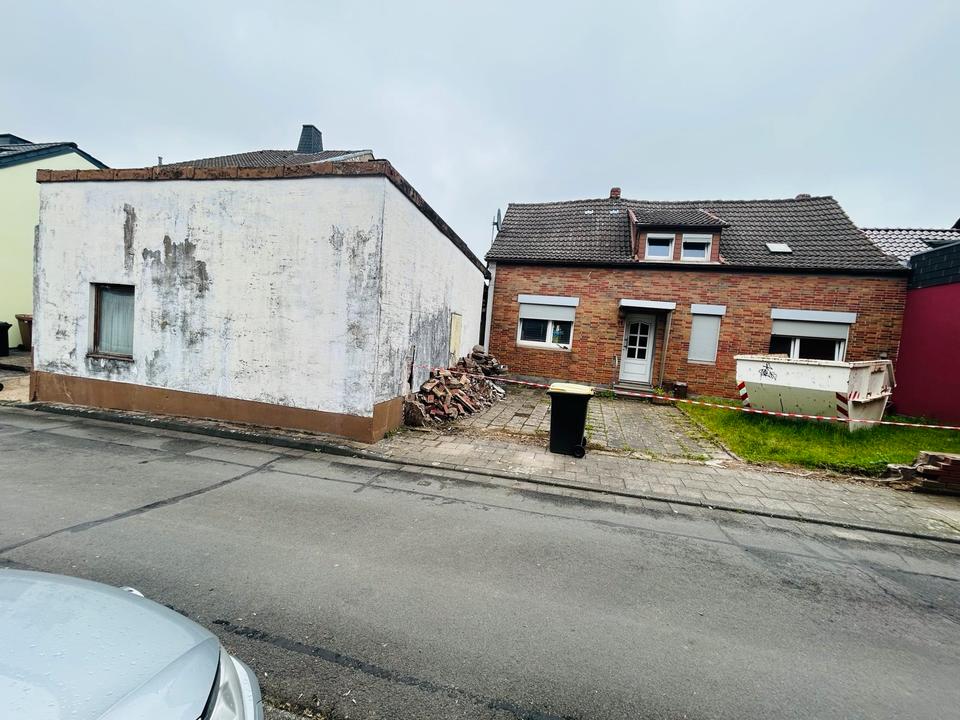 Thumbnail-Großer Grundstück mit Altbau zu verkaufen