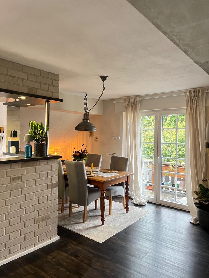 Thumbnail-Helle 3,5-Zimmer-Wohnung mit Balkon & separatem Eingang – 74 m²