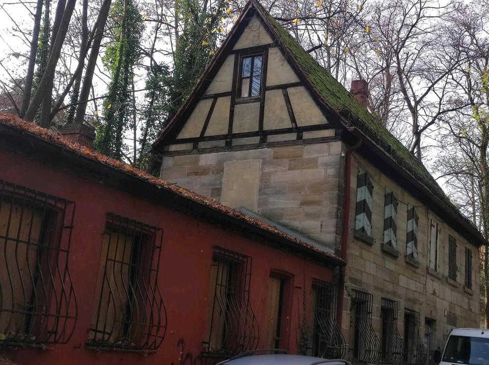 Thumbnail-Sandsteinhaus alte Gaststätte historisches Gebäude Altbau