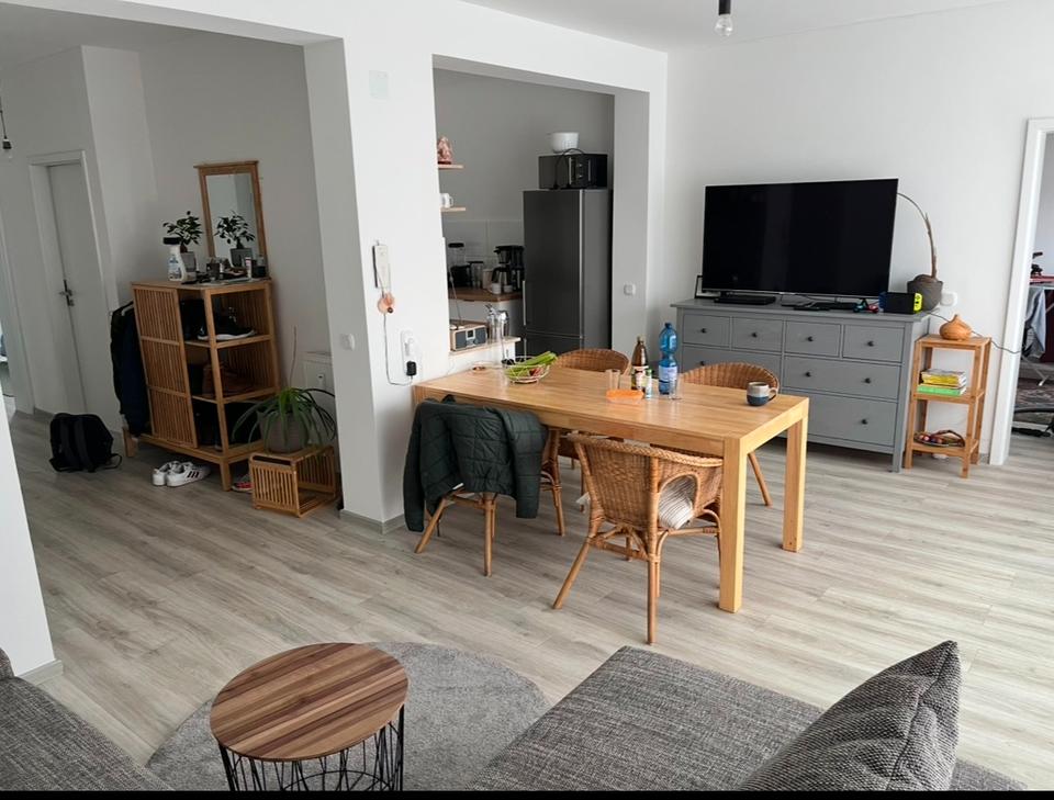 Thumbnail-Dreizimmerwohnung mit eigenem Eingang, Balkon und Stellplatz in Wuppertal
