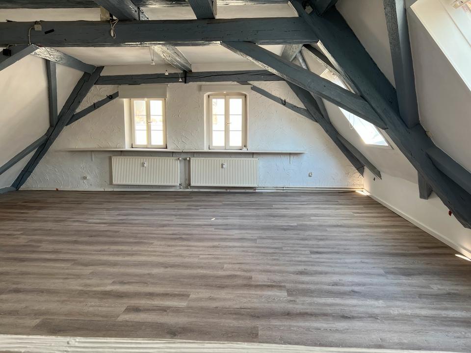Thumbnail-1,5 Zimmer Außergewöhnliche Maisonette-Wohnung