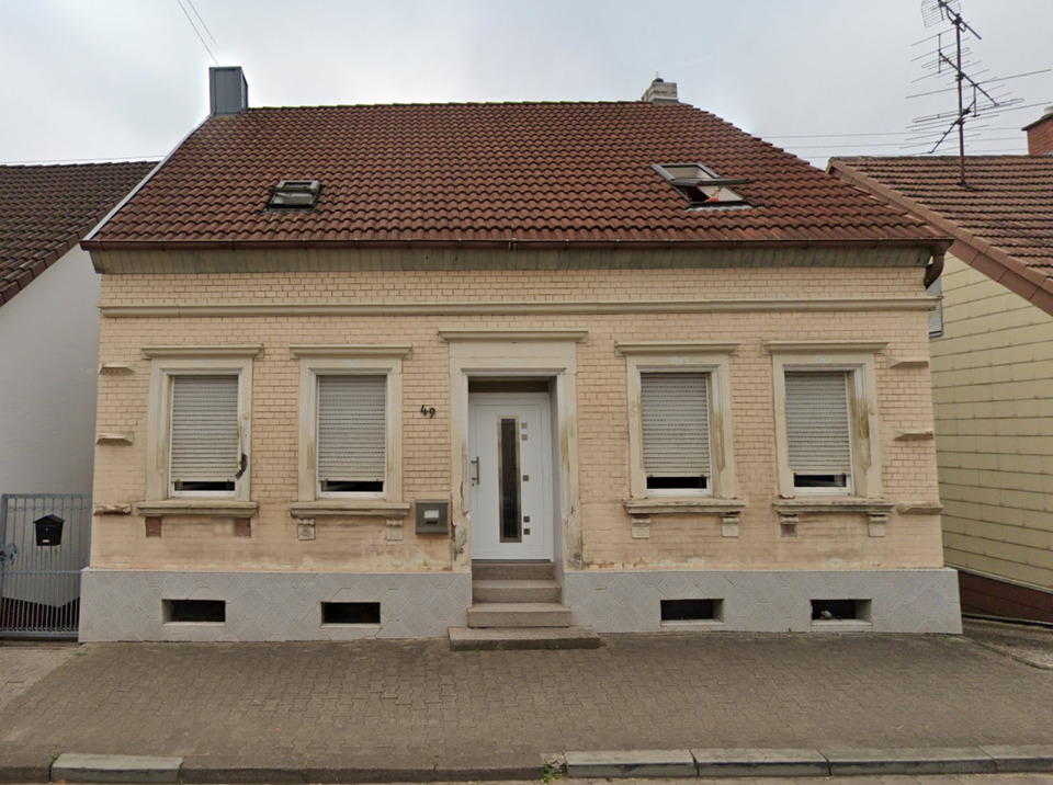 Thumbnail-Freistehendes Haus mit großem Garten und neuer Heizung