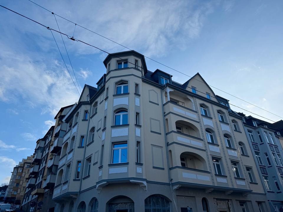 Thumbnail-2 Zimmer mit Balkon in Hagen, Aufzug, Wärmepumpe, Fassadenvollwärmeschutz,