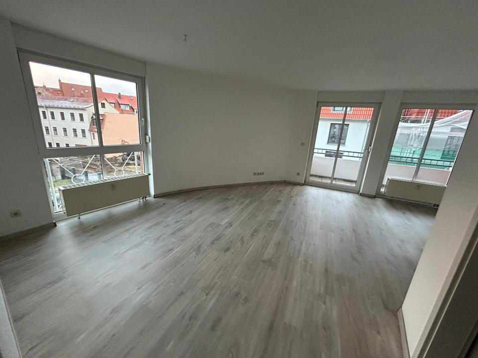 Thumbnail-Einbauküche, Balkon und 3 Zimmer Innenstadtlage