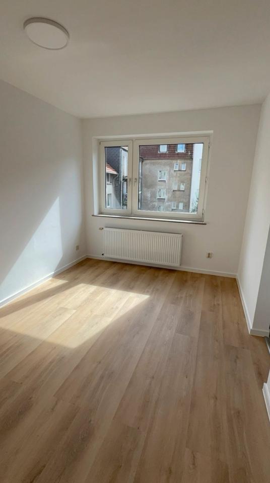 Thumbnail-Sanierte und möblierte 1-Zimmer-Wohnung in Essen-Huttrop