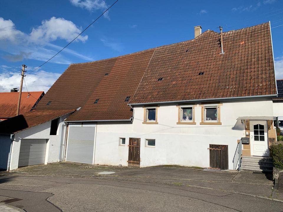 Thumbnail-Charmantes Einfamilienhaus mit Nebengebäude und großem Garten