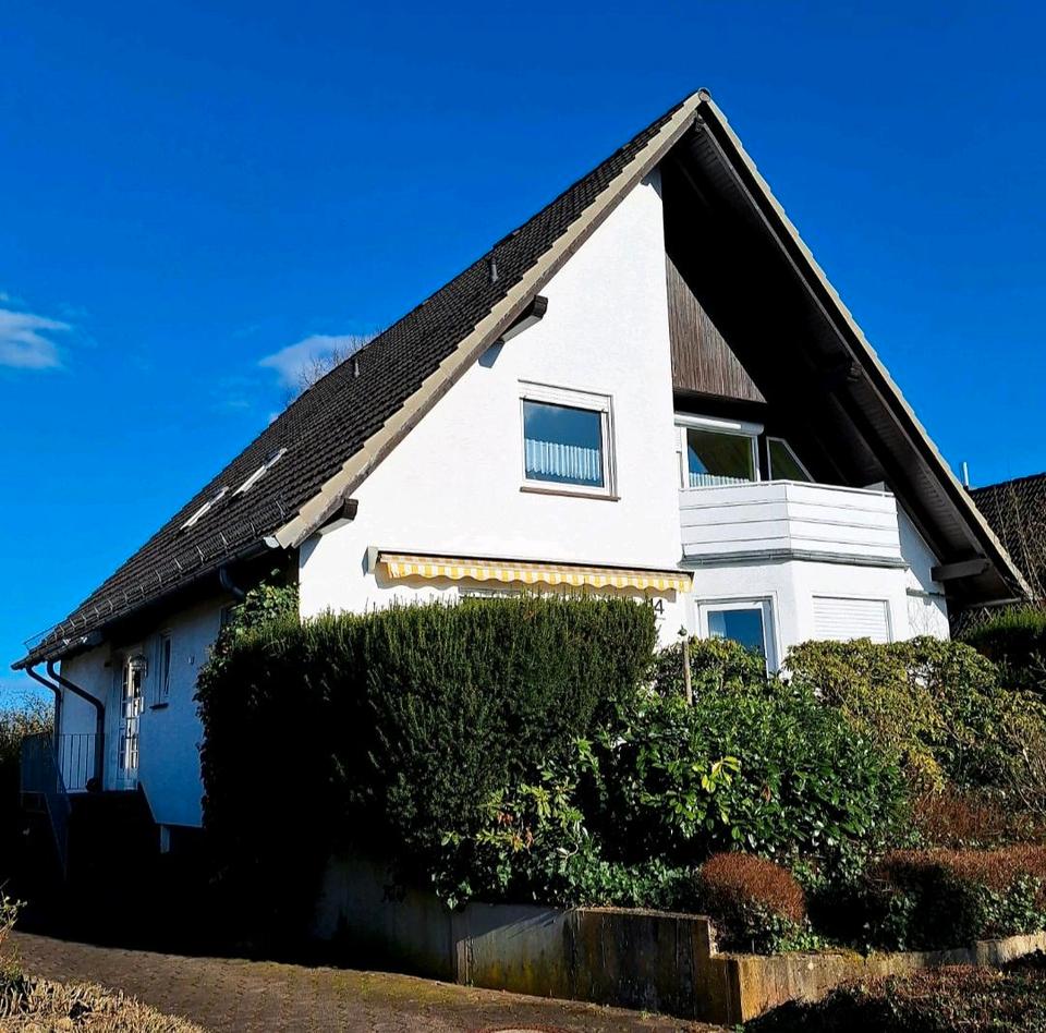 Thumbnail-Charmante 3-Zimmer DG Wohnung in Bad Pyrmont zu verkaufen