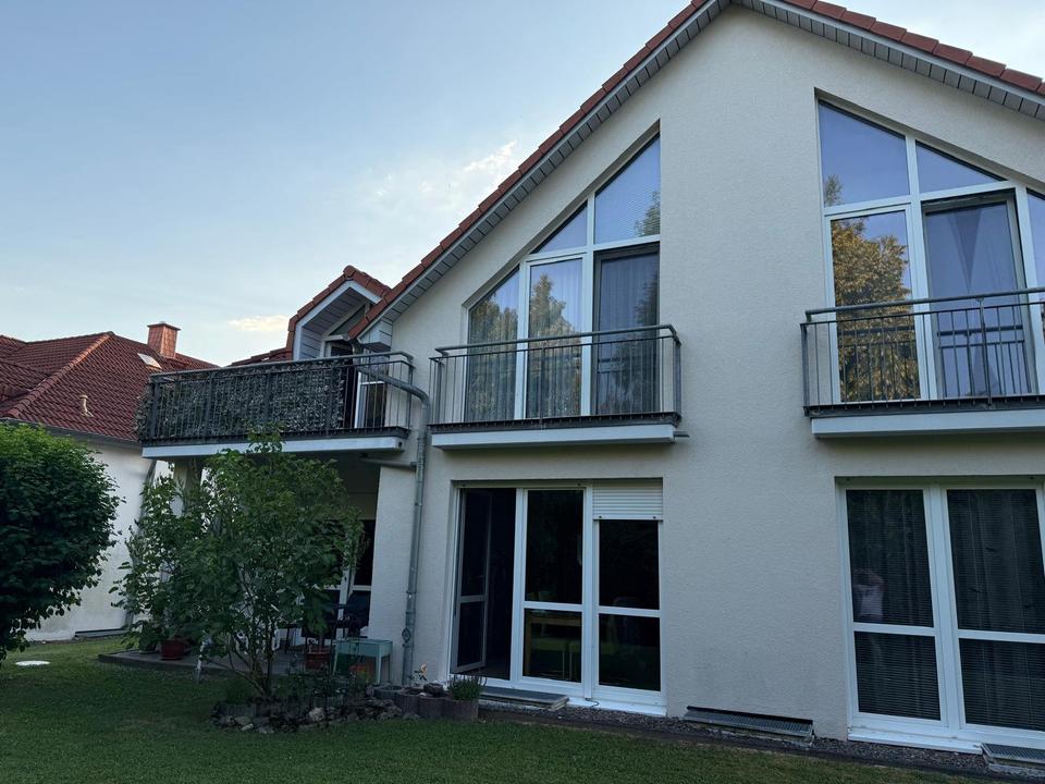 Thumbnail-3-Zimmer-Wohnung mit 2 Balkonen und Küche