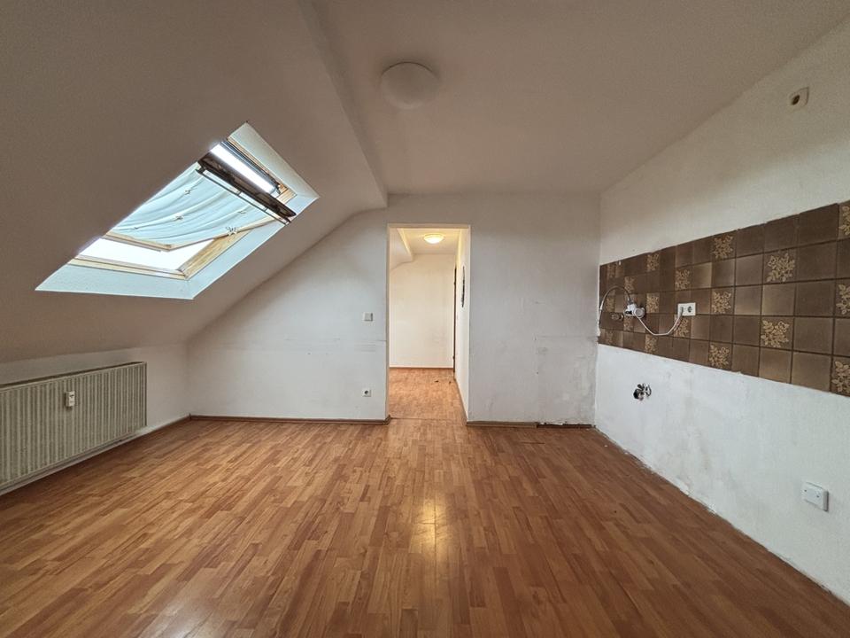 Thumbnail-Gemütliche 2-Zimmer-Dachgeschosswohnung in ruhiger Lage in Herne