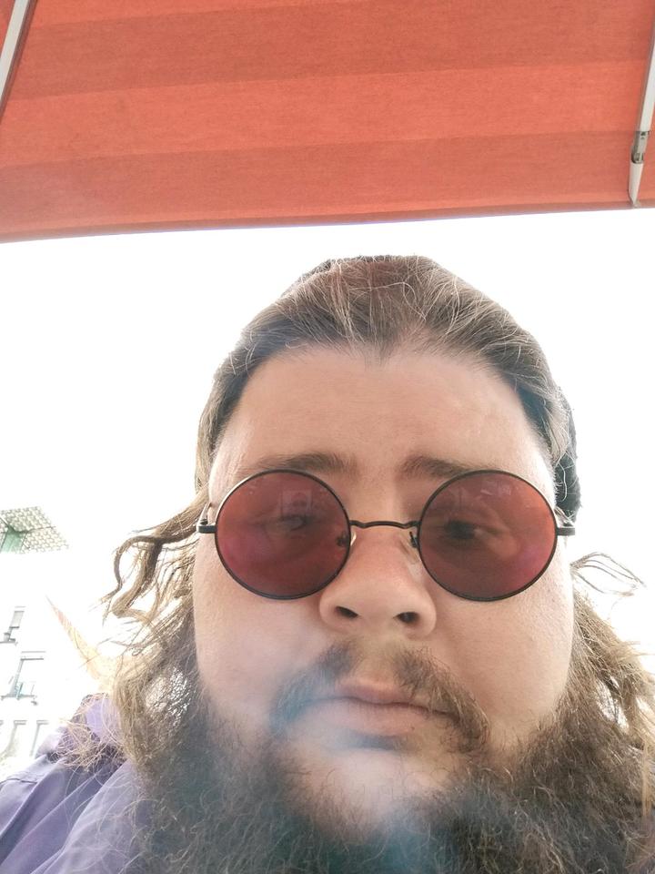 Thumbnail-1-2 Zimmer Wohnung für Künstler