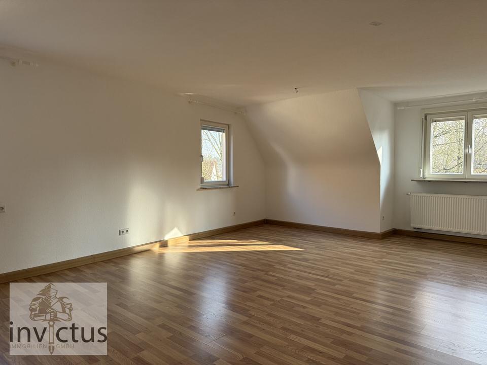 Thumbnail-Charmante 2,5-Zimmer-Altbauwohnung mit 88 m² in bester Altstadtlage von Bad Wimpfen
