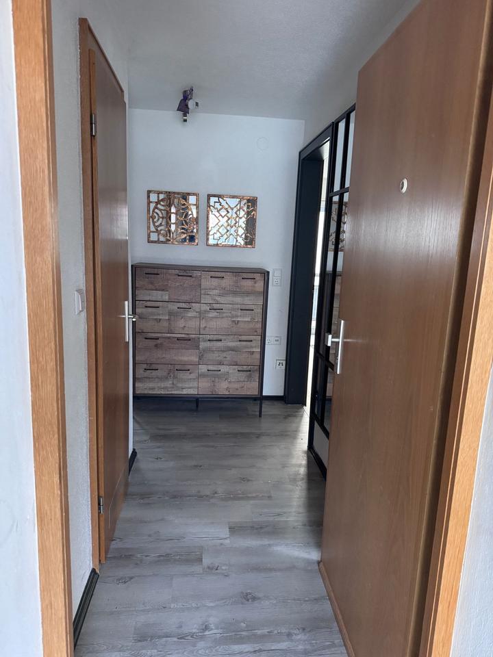 Thumbnail-2-Zi. Appartment Möbliert + EBK + Balkon