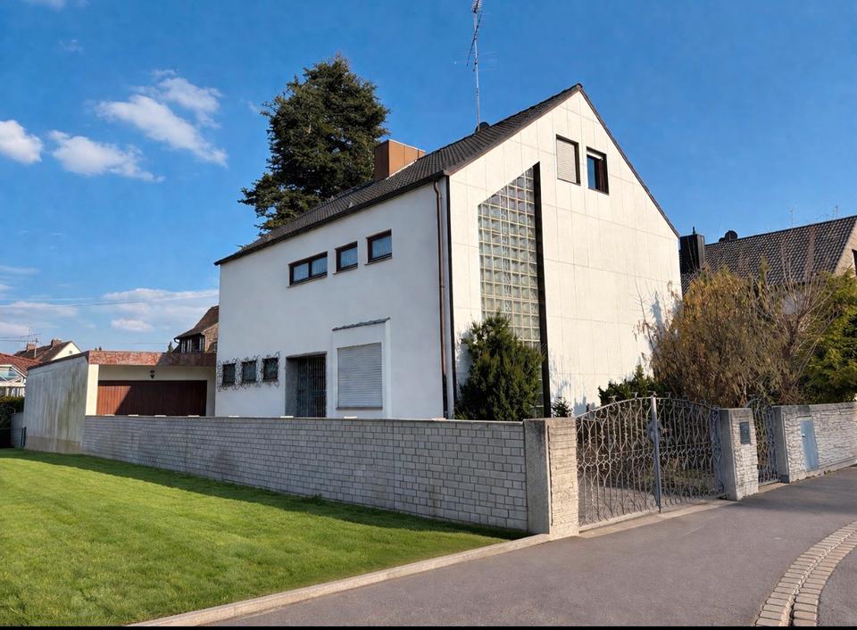 Thumbnail-EFH 159 qm Wfl 644 qm Grund Augsburg Hammerschm. in ruhiger Lage